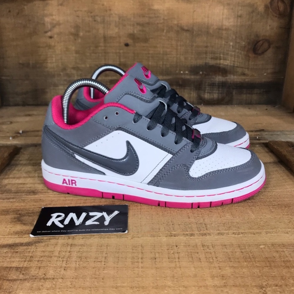 Women’s Nike Air Force 6.5